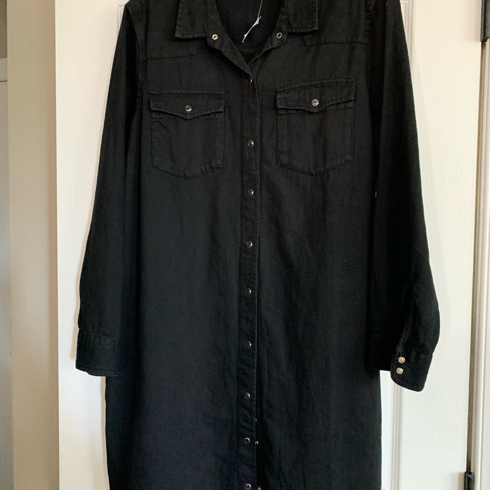 Old Navy Black Collared Shirt Dress